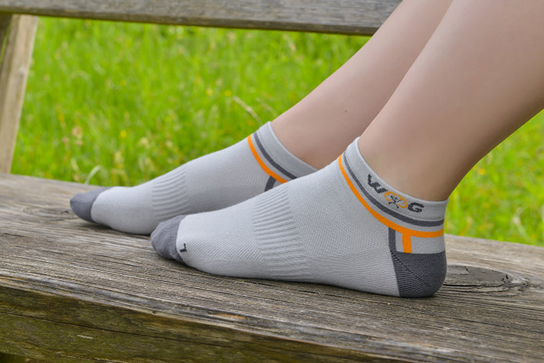 Low-Cut Athletic Socks-Gray